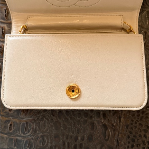 Chanel 1986 WOC Classic Flap and Clutch Khaki Faux Lizard Skin Bag - Picture 15 of 17